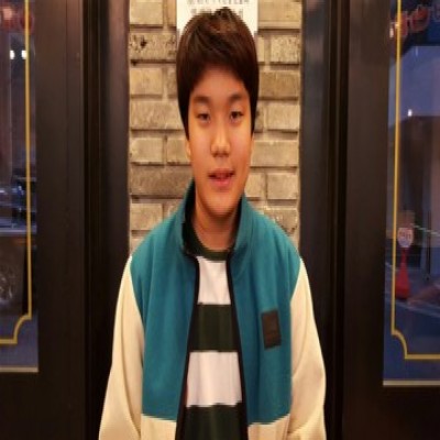 김유찬